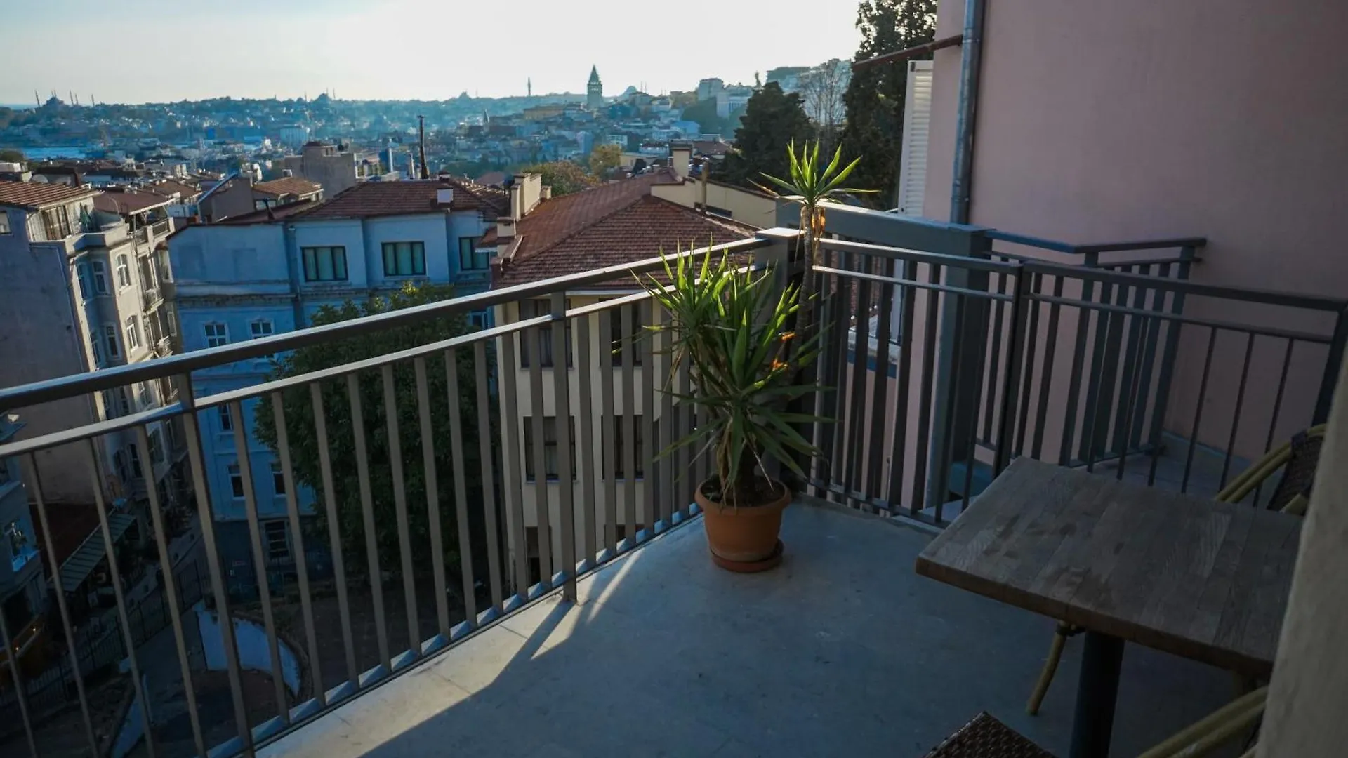 Triada Hotel Taksim - Special Category Istanbul 4*,