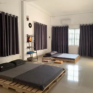 the-vinyl-homestay.hotelsvungtau.com/